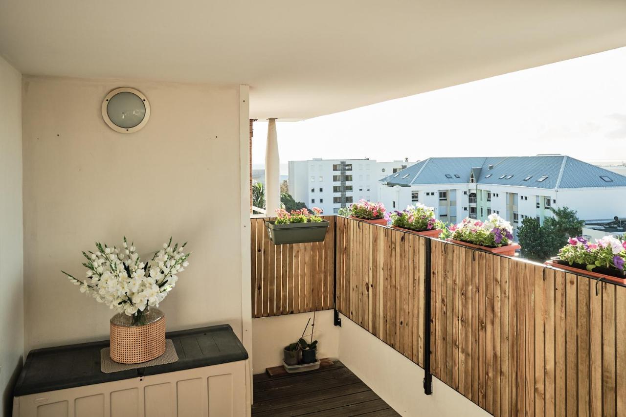 Апартаменти Appart'Eden : Vue Panoramique Sur Saint-Denis Сент-Клотільд Екстер'єр фото
